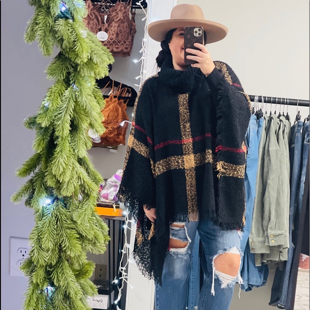 Soft Plaid Poncho